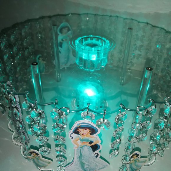 LED Acrylic Crystal Jasmine inspired Stand Disney - Picture 3 of 4